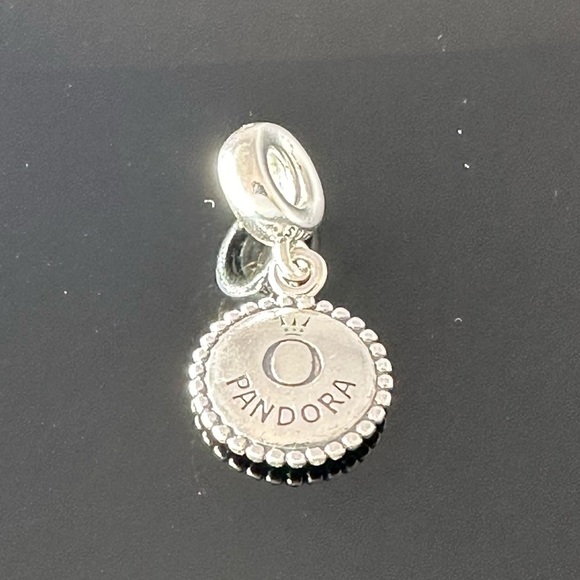Pandora Seattle Dangle Charm 925 Ale Silver With Gift Box #21 - Picture 2 of 4
